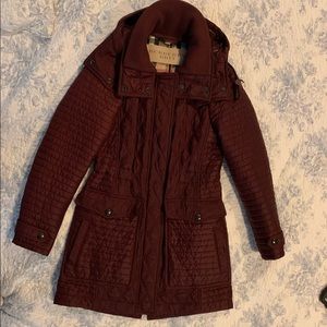 Burberry puffer coat
